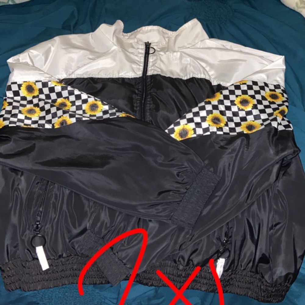 Windbreakers - Picture 3 of 5